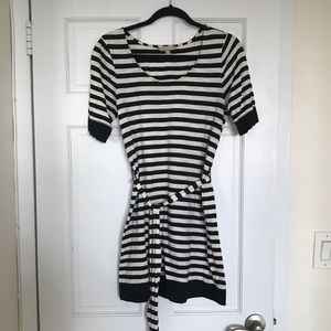 Banana Republic black and white striped short sleeve t shirt dress cotton Size M